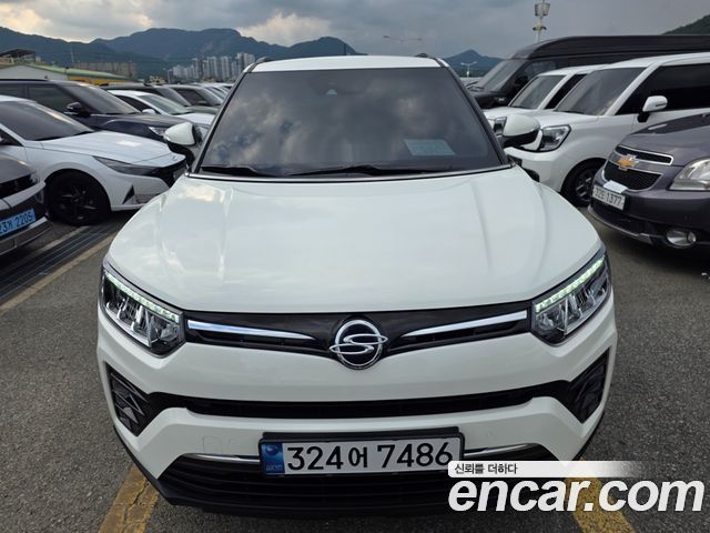 SsangYong Tivoli Gasoline 1.5 2WD V3 - фото 2