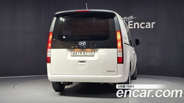Hyundai Staria Cargo 5-Seater Smart - фото 3