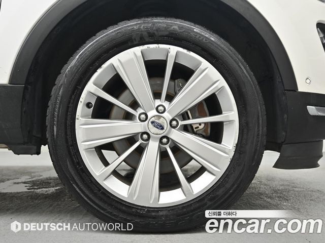 Ford Explorer 2.3 Limited 4WD 5th - фото 4