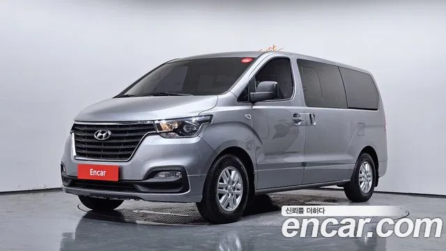 Hyundai Starex Новый Van 5-Seater Modern - фото 0