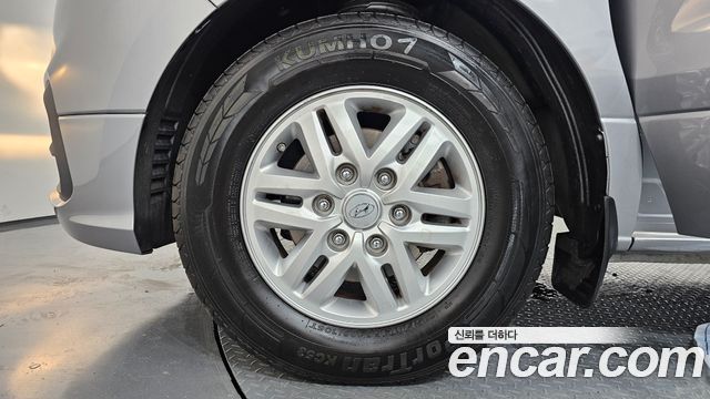Hyundai Starex Новый Van 5-Seater Modern - фото 4