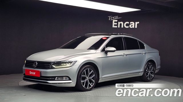 Volkswagen Passat B8 2.0 TDI Premium - фото 0