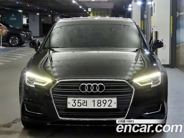 Audi A3 40 TFSI 8V - фото 1