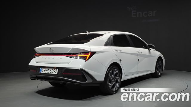 Hyundai Avante Новый CN7 1.6 Inspiration - фото 1