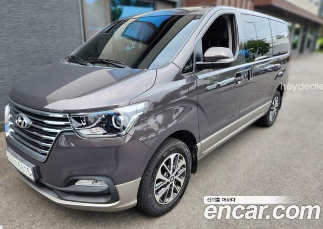 Hyundai Starex Новый 4WD Urban 9-Seater Exclusive - фото 1