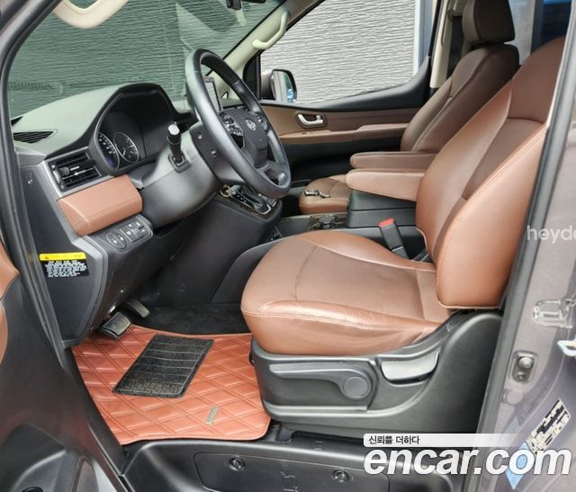 Hyundai Starex Новый 4WD Urban 9-Seater Exclusive - фото 4