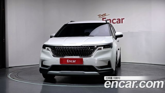 Kia Carnival 4-го поколения 9-Seater Prestige - фото 2