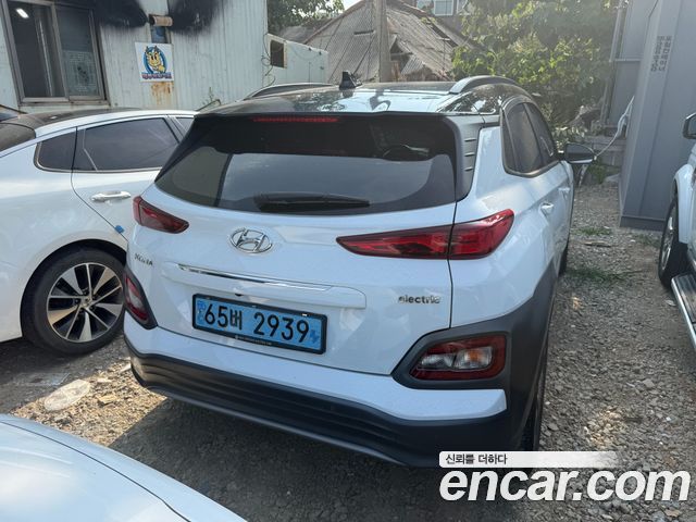 Hyundai Kona Premium - фото 3
