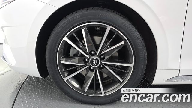 Hyundai Grandeur Новый IG 2.5 Exclusice - фото 4