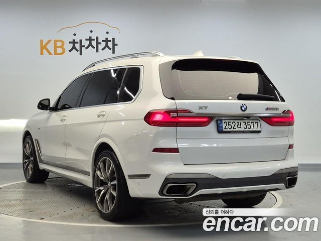 BMW X7 G07 M50i 6STR - фото 1