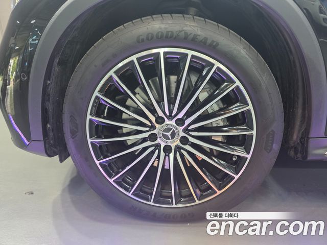 Mercedes-Benz GLC-Class X254 GLC300 4MATIC AMG Line - фото 4