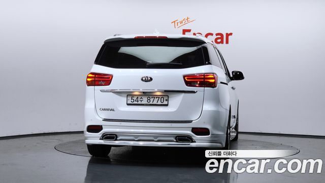 Kia Carnival Новый Gasoline 9-Seater Noblesse Special - фото 3