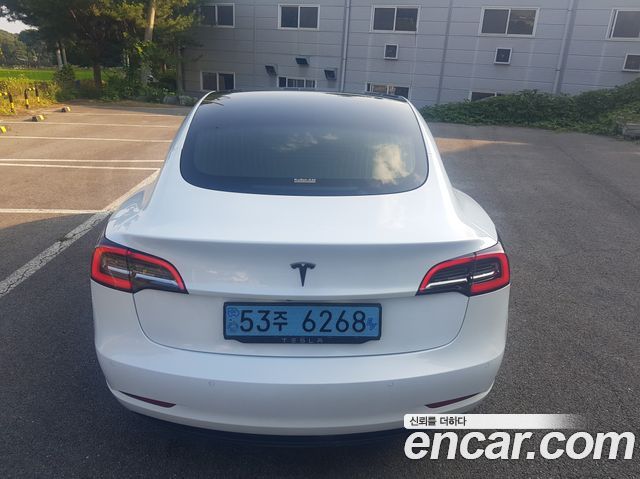 Tesla Model 3 Standard Range Plue RWD - фото 3