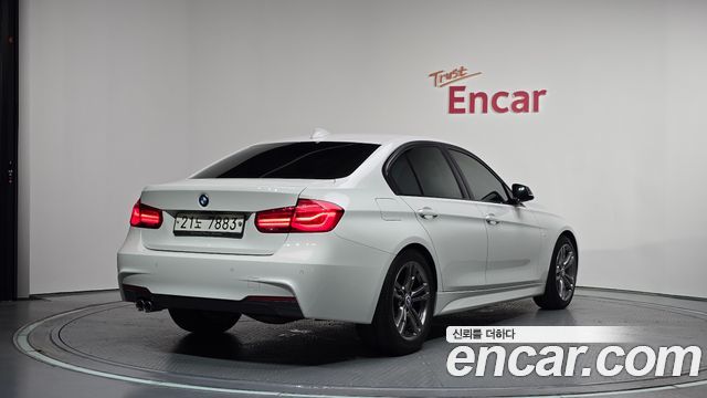 BMW 3-Series F30 320d M Sport - фото 1