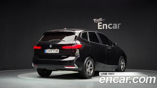 BMW 2-Series U06 218d Advantage - фото 1