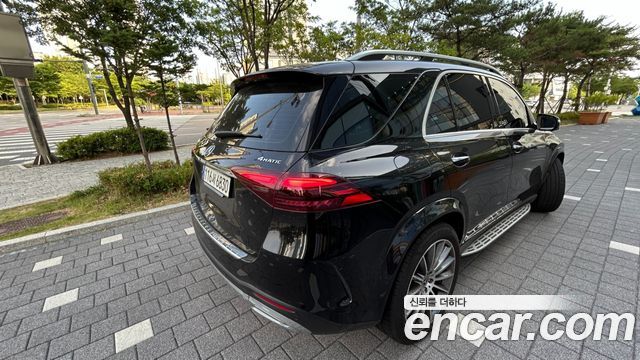 Mercedes-Benz GLE-Class W167 GLE450 4MATIC - фото 3