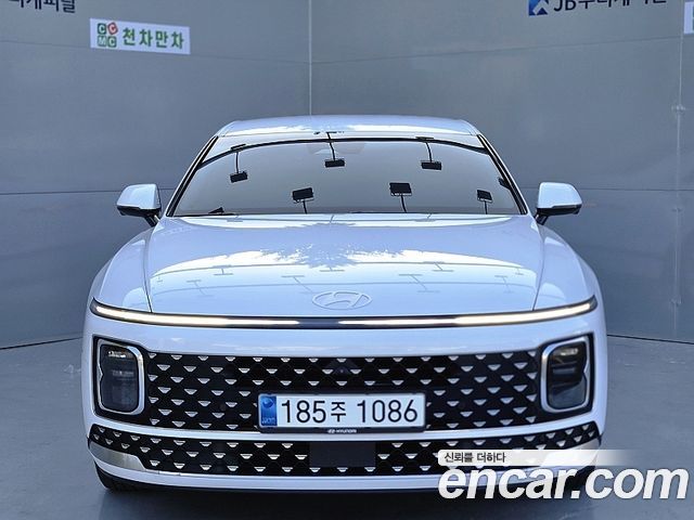 Hyundai Grandeur GN7 2,5 Gasoline 2WD Exclusive - фото 1