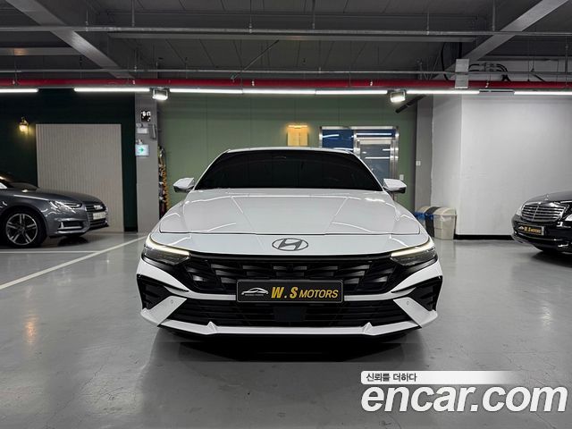 Hyundai Avante Новый CN7 1.6 Inspiration - фото 1