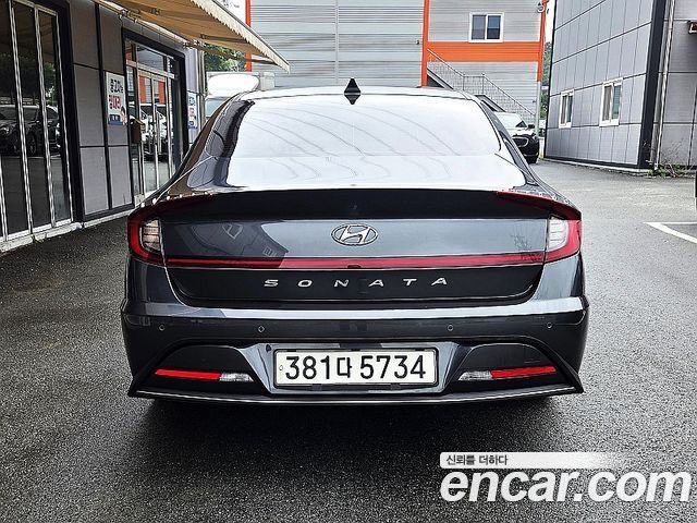 Hyundai Sonata DN8 2.0 Premium Family - фото 3