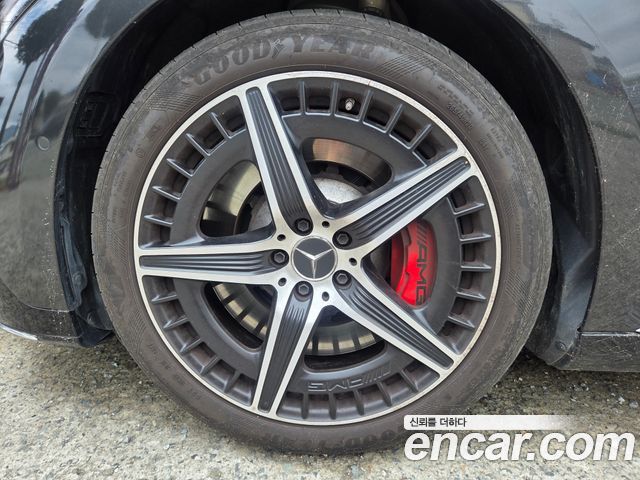 Mercedes-Benz EQE V295 EQE53 AMG 4MATIC+ - фото 4