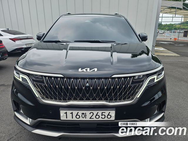 Kia Carnival 4-го поколения 9-Seater Signature - фото 0