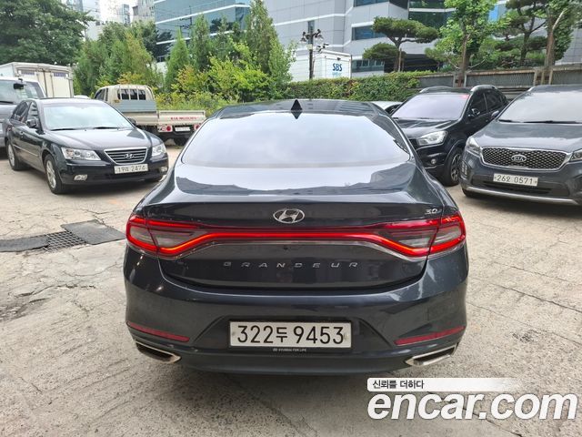 Hyundai Grandeur IG 3.0 Exclusive Special - фото 2
