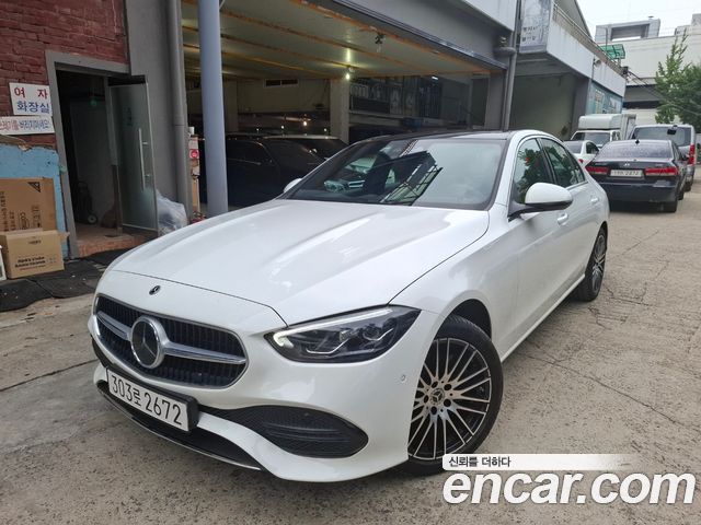 Mercedes-Benz C-Class W206 C200 Avantgarde - фото 0