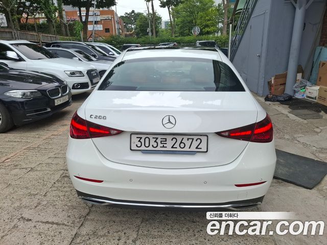 Mercedes-Benz C-Class W206 C200 Avantgarde - фото 3