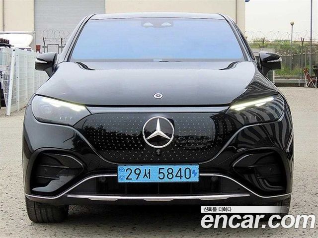 Mercedes-Benz EQE SUV EQE500 4MATIC - фото 0