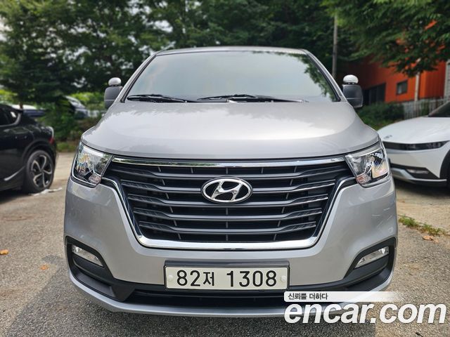 Hyundai Starex Новый Van 3-Seater Smart - фото 0