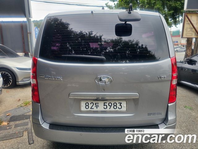 Hyundai Starex Новый Van 5-Seater Smart - фото 3