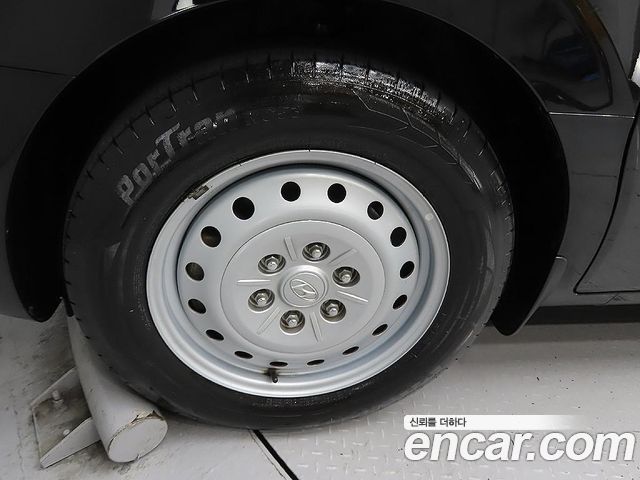 Hyundai Staria Cargo 3-Seater Smart - фото 4