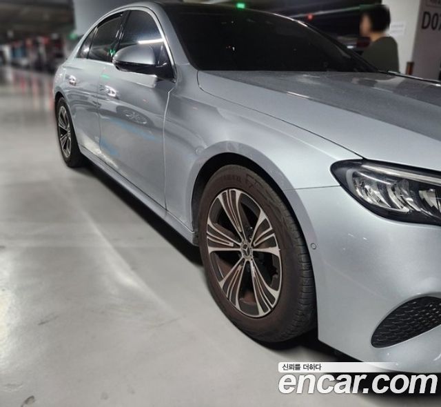 Mercedes-Benz E-Class W214 E200 Avantgarde - фото 2