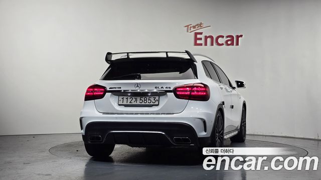 Mercedes-Benz GLA-Class X156 GLA45 AMG 4MATIC - фото 3