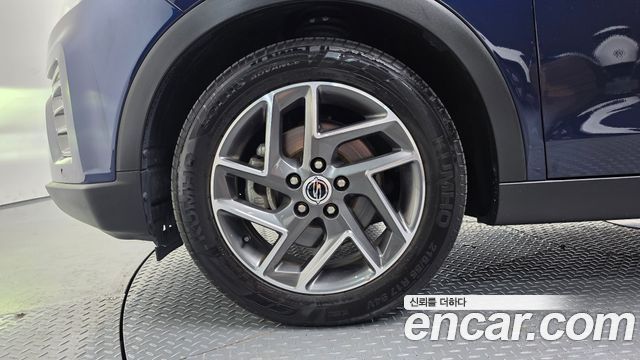SsangYong Tivoli Gasoline 1.5 2WD V3 - фото 4