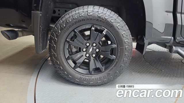Chevrolet (GM Daewoo) Colorado Real New 3.6 Z71-X Midnight 4WD - фото 4