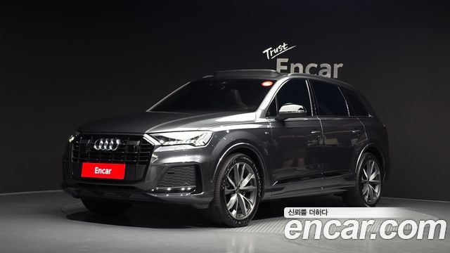 Audi Q7 50 TDI Quattro Premium - фото 0