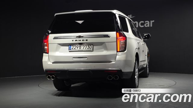 Chevrolet (GM Daewoo) Tahoe 6.2 Dark Knight 4WD - фото 3