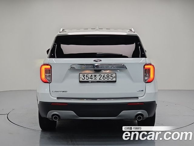 Ford Explorer 6-го поколения 2.3 LimIted 4WD - фото 2
