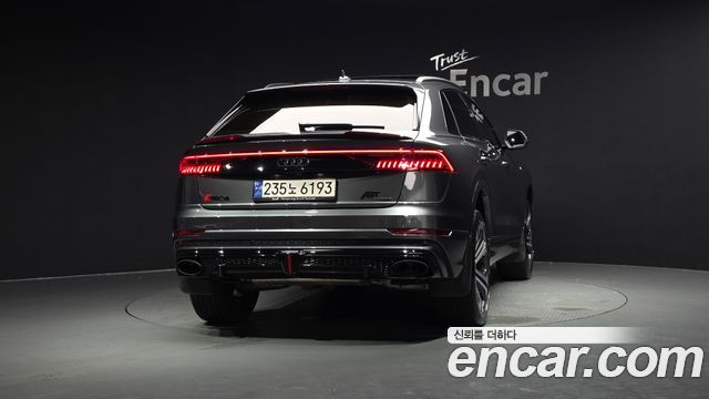 Audi Q8 55 TFSI Quattro Premium - фото 3