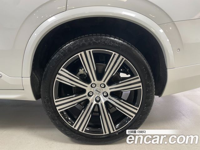 Volvo XC90 2-го поколения B6 Ultra Bright - фото 4