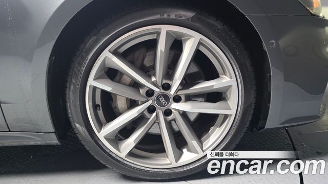 Audi A7 55 TFSI Quattro Premium - фото 4