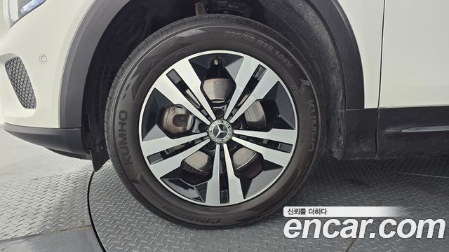 Mercedes-Benz GLB-Class X247 GLB220 - фото 4