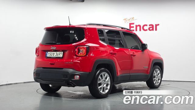 Jeep Renegade 2.4 Limited - фото 1