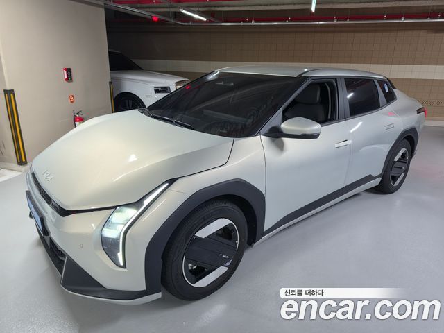 Kia EV4 Long Range 2WD Air - фото 2