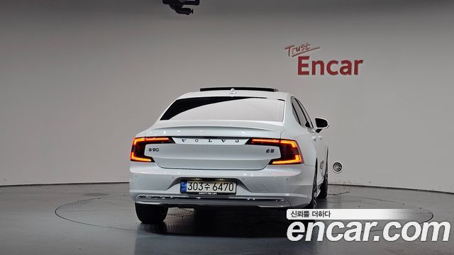 Volvo S90 B5 Ultimate Bright - фото 2