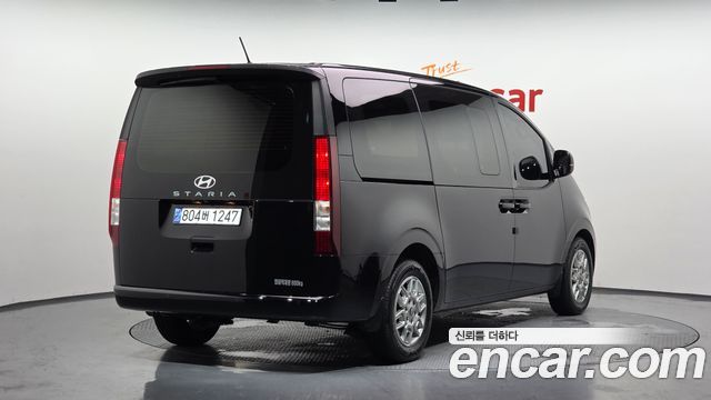 Hyundai Staria Cargo 5-Seater Modern - фото 1