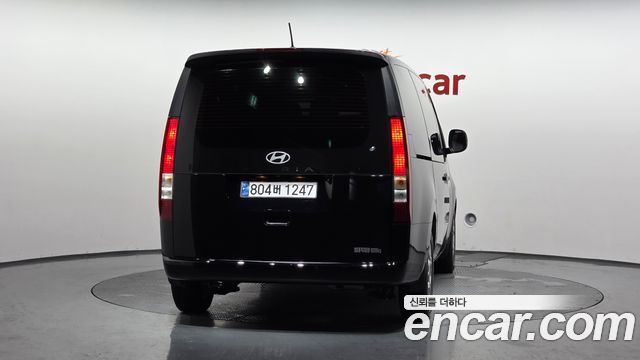 Hyundai Staria Cargo 5-Seater Modern - фото 3