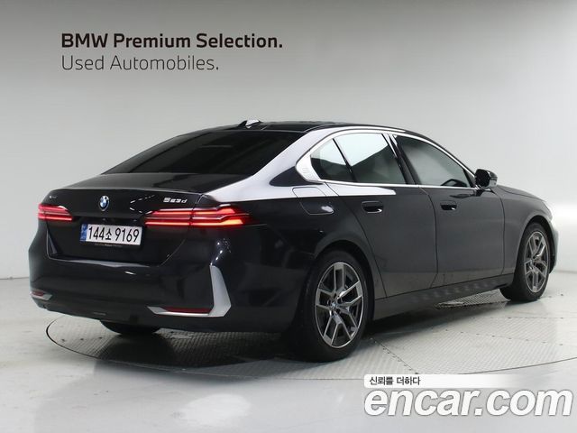 BMW 5 Series G60 523d - фото 3