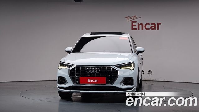 Audi Q3 F3 35 TDI Premium - фото 1